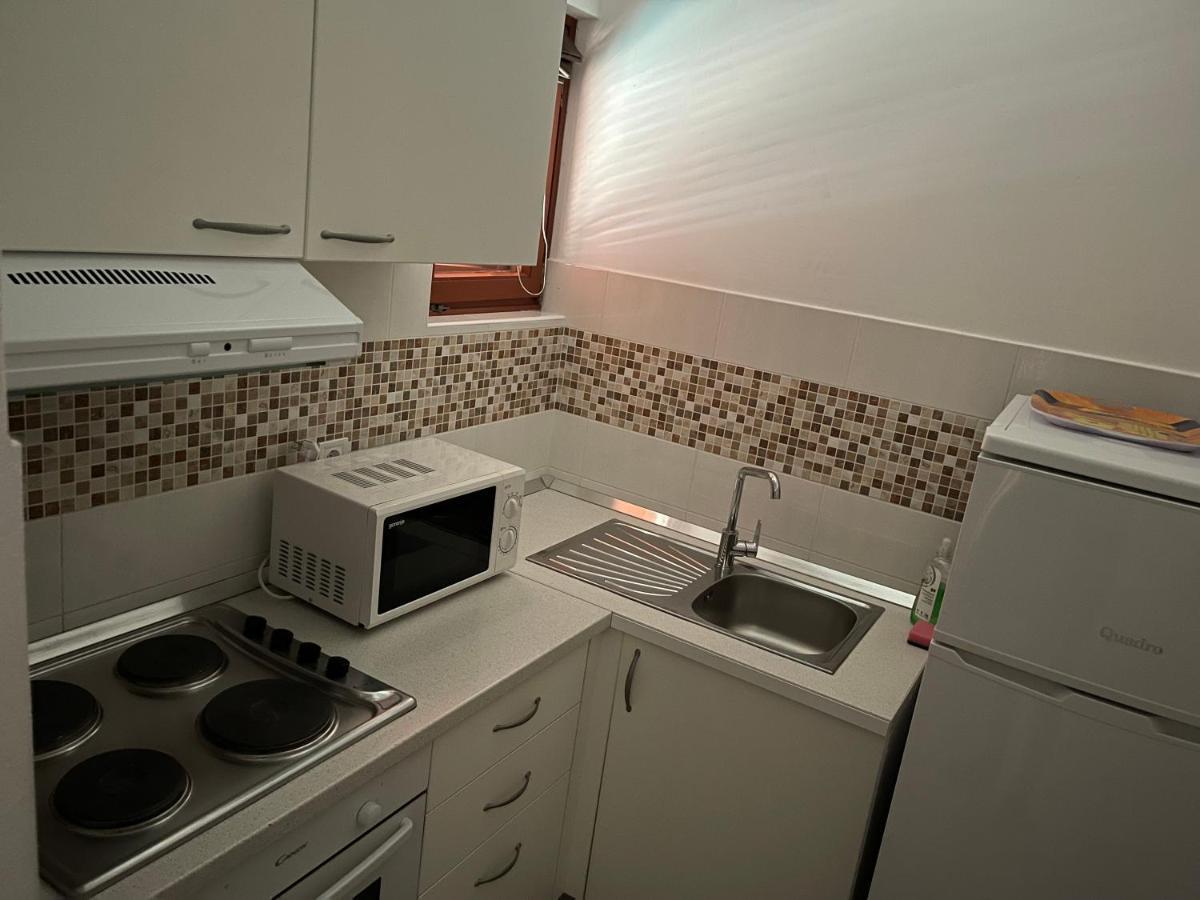 Apartments Zdjelar Пореч Екстериор снимка