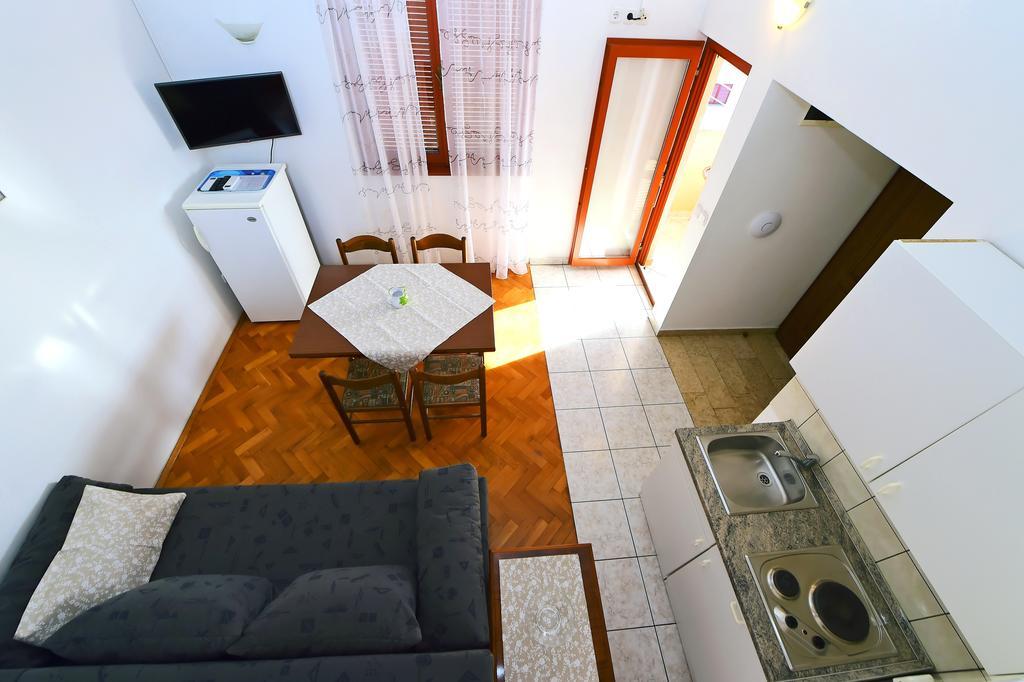 Apartments Zdjelar Пореч Екстериор снимка