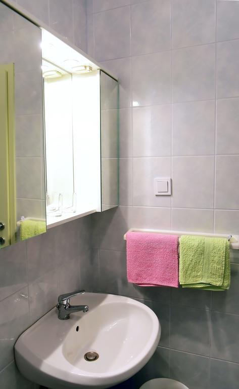 Apartments Zdjelar Пореч Екстериор снимка